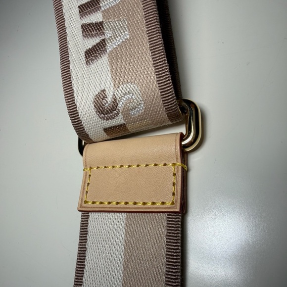 Louis Vuitton Bandoulière Beige Strap - Picture 7 of 13
